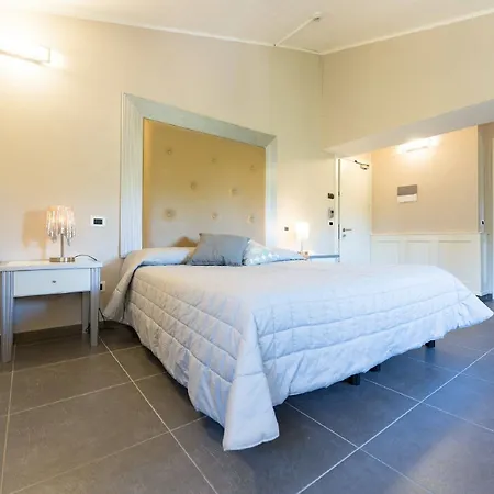 Otel Miro 3*